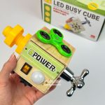 Wooden puzzle cube with LED - Image 3